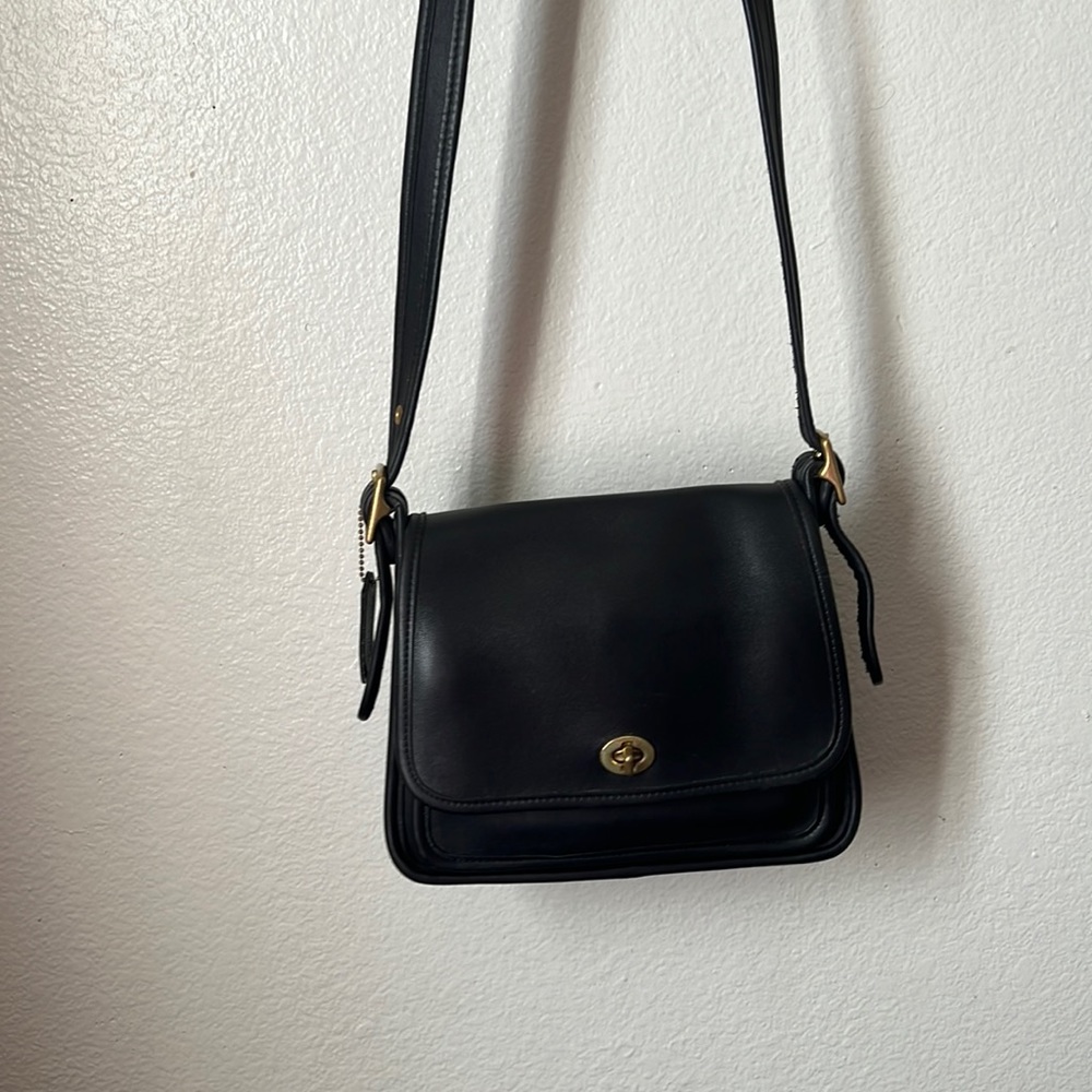 Vintage Coach Rambler Legacy  Black Purse